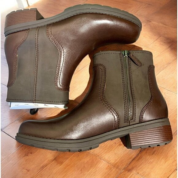 Eastland Women's Meander Ankle Boot Brown Leather Side Zip Western Size 9 NIB - Picture 4 of 13